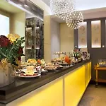 מלון C-hotels Rubens 4*