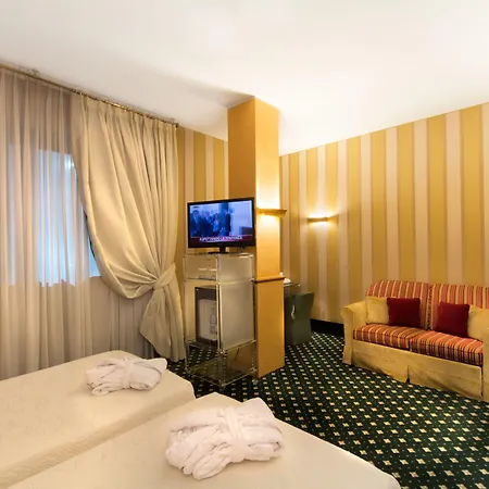 Hotel Antares Rubens 4*