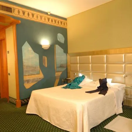 Hotel Antares Rubens