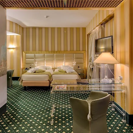Hotel Antares Rubens 4*