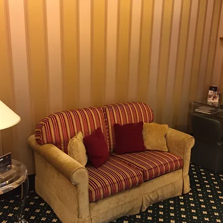 Antares Rubens Hotel 4*