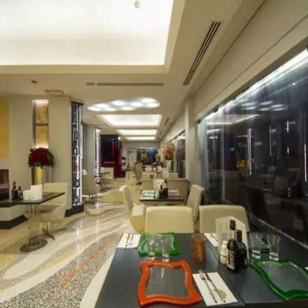 C-hotels Rubens 酒店