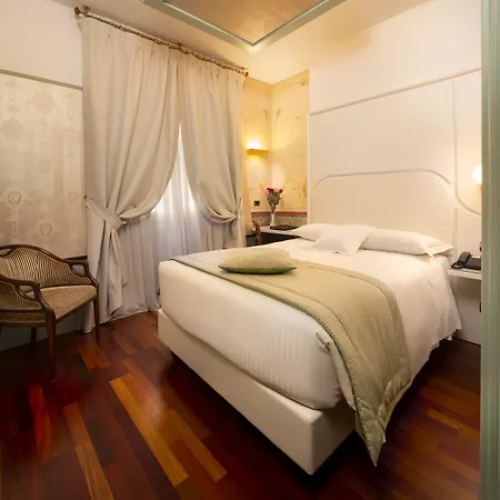 C-hotels Rubens Отель